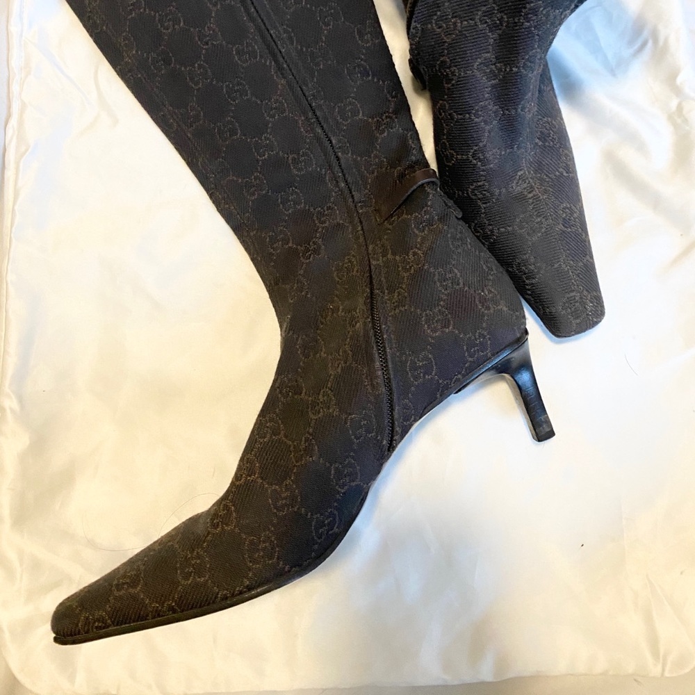 Gucci pointed boots